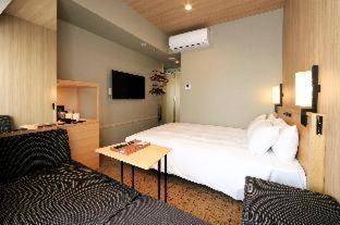 Candeo Tor Road Hotel